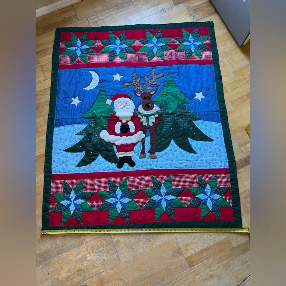 Santa and Reindeer Holiday Quilt